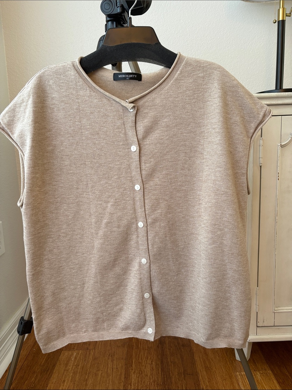 Merokeety Women's Light Beige Button-Front Cardigan XL